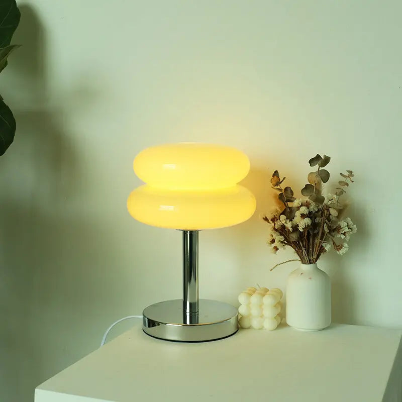 Modern Glass Tart Design 1-Light Table Lamp Cuvalon