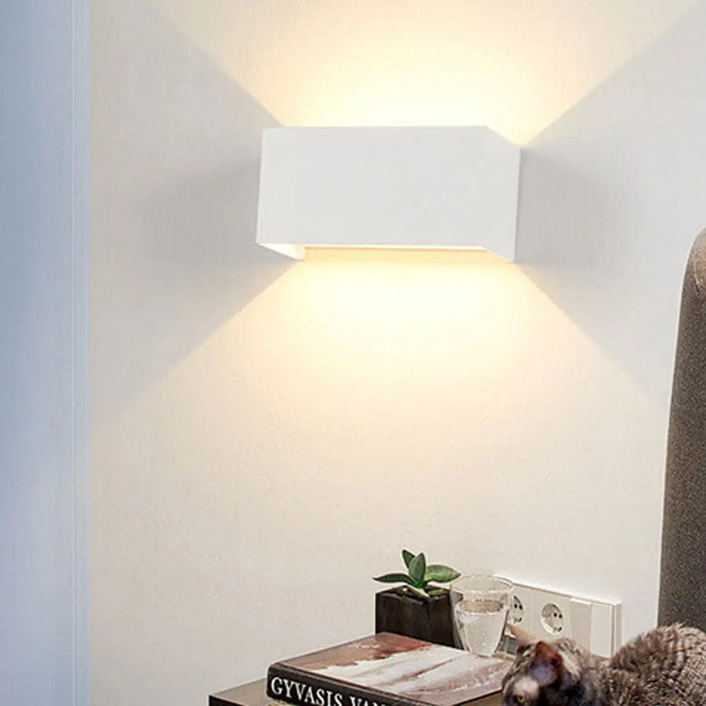 Modern Outdoor Waterproof Rectangular LED Up and Down Illuminated Outdoor Wall Sconce Lamp Cuvalon