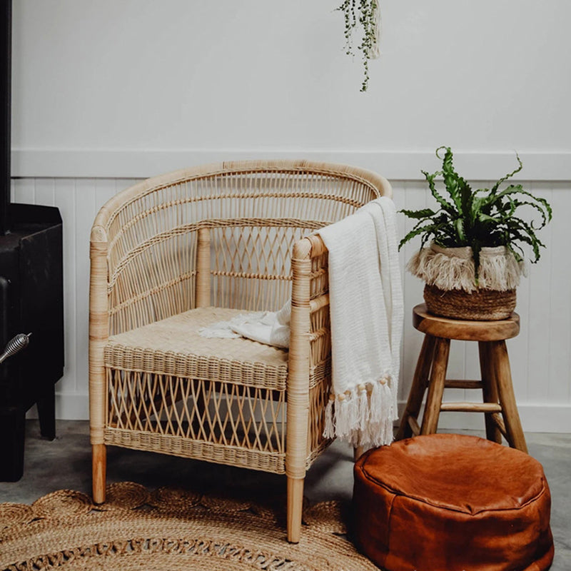 Contemporary Nordic Handwoven Natural Rattan Accent Chair With Round Backrest - Breathable Indoor & Outdoor Lounge Chair For Balcony & Garden Cuvalon