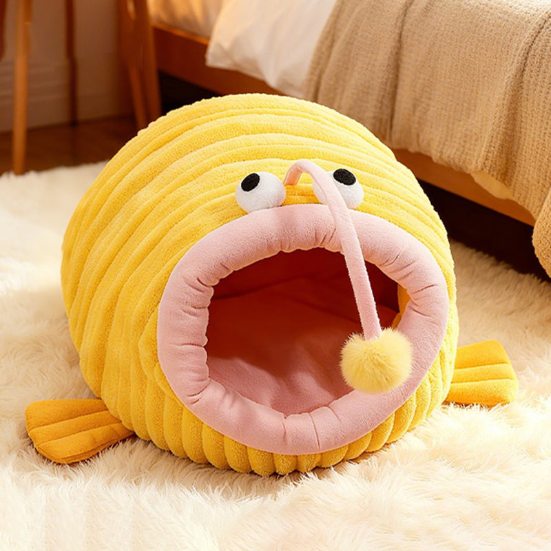 Contemporary Creative Lantern Fish Crystal Velvet PP Cotton Cat Bed Dog Bed For Bedroom Cuvalon