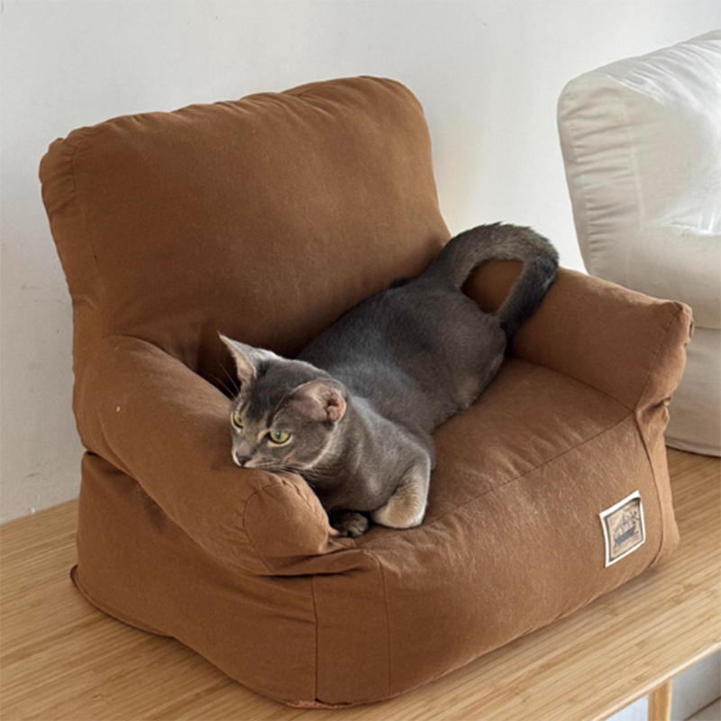 Modern Minimalist Rectangular Fabric PP Cotton Pet Accent Chair Backrest Armrest For Living Room Cuvalon