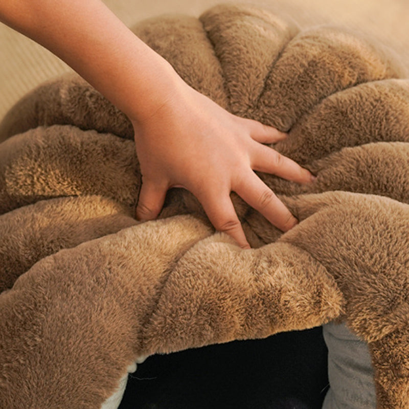 Contemporary Creative Spherical Pumpkin-Shaped Mongolian Yurt Velvet Anti-Slip Dotted Fabric Dog Bed & Cat Bed For Bedroom Cuvalon