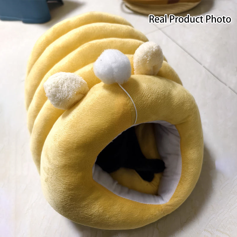 Modern Minimalist Cylindrical Caterpillar Design Velvet Anti-Slip Dotted Fabric Cat Bed Dog Bed With Toy Ball For Bedroom Cuvalon