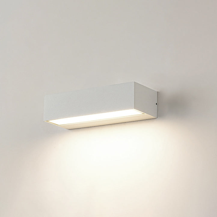 Modern Minimalist Aluminum And Glass Rectangular LED Wall Sconce Lamp For Outdoor Patio Cuvalon