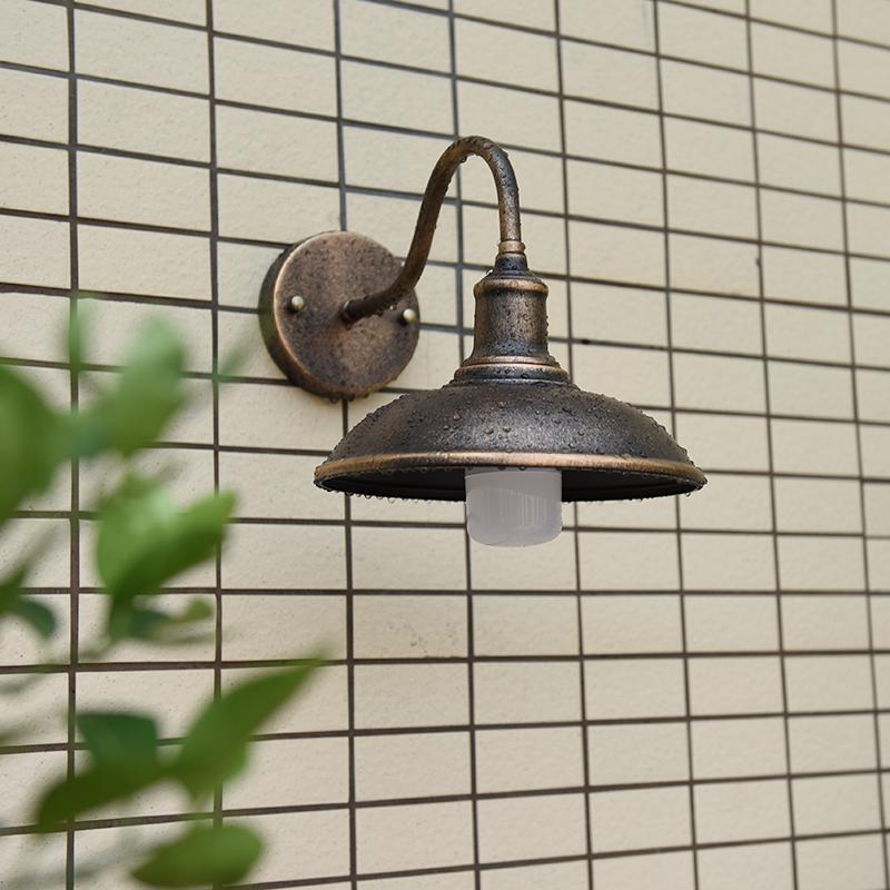 Contemporary Industrial Round Pot Lid Shape Curved Rod Iron Shade 1-Light Wall Sconce Lamp For Outdoor Patio Cuvalon