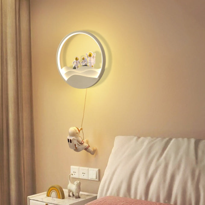 Contemporary Creative Kids Astronaut Rotating Lunar Eclipse Silicone Resin Aluminum LED Wall Sconce Lamp For Bedroom Cuvalon