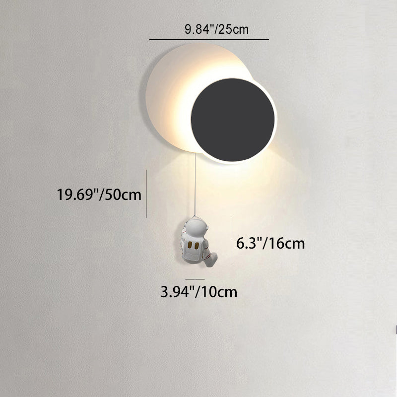 Contemporary Creative Kids Astronaut Rotating Lunar Eclipse Silicone Resin Aluminum LED Wall Sconce Lamp For Bedroom Cuvalon