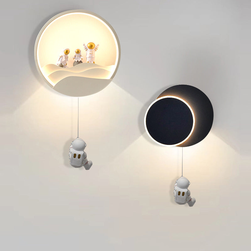 Contemporary Creative Kids Astronaut Rotating Lunar Eclipse Silicone Resin Aluminum LED Wall Sconce Lamp For Bedroom Cuvalon