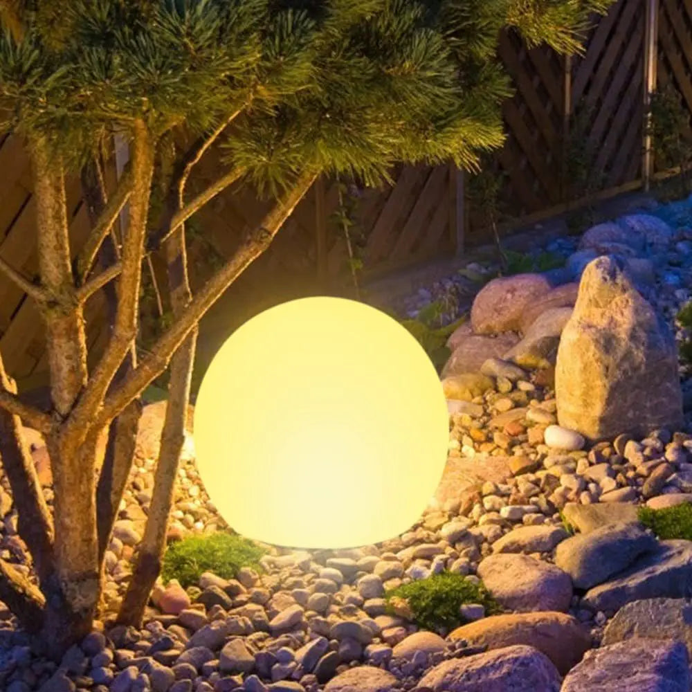 Modern Minimalist Solar Waterproof Globe Plastic PE LED Outdoor Lawn Landscape Light For Garden Cuvalon
