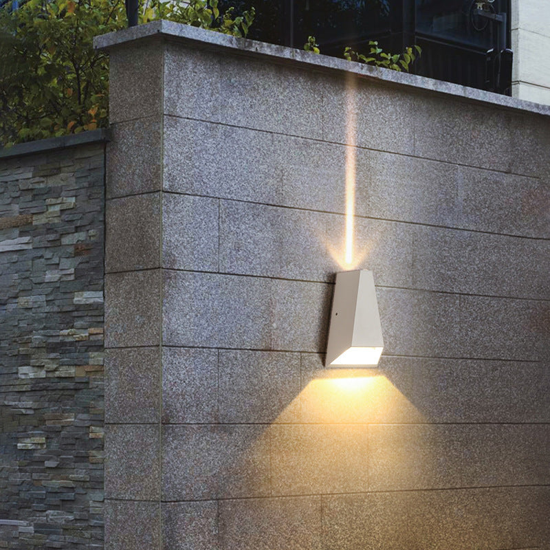 Modern Minimalist Aluminum Trapezoid Up And Down Illuminated LED Outdoor Wall Sconce Lamp For Garden Cuvalon