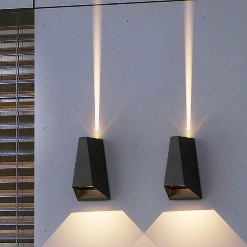 Modern Minimalist Aluminum Trapezoid Up And Down Illuminated LED Outdoor Wall Sconce Lamp For Garden Cuvalon