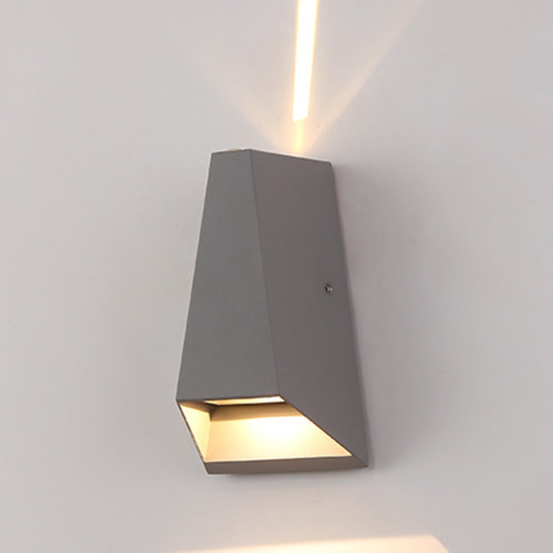 Modern Minimalist Aluminum Trapezoid Up And Down Illuminated LED Outdoor Wall Sconce Lamp For Garden Cuvalon