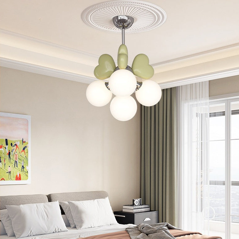 Contemporary Scandinavian Cream Love Heart Kids Round Orb Hardware Resin PE 4/6 Light Chandelier For Bedroom Cuvalon