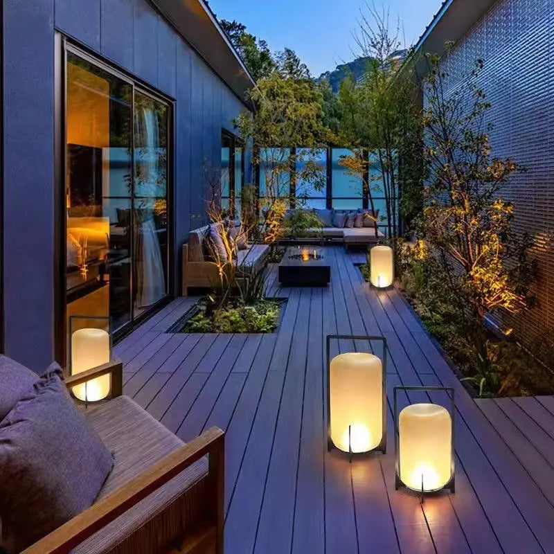 Traditional Chinese Lantern Round Solar Waterproof Glass Stainless Steel LED Outdoor Light For Garden Cuvalon