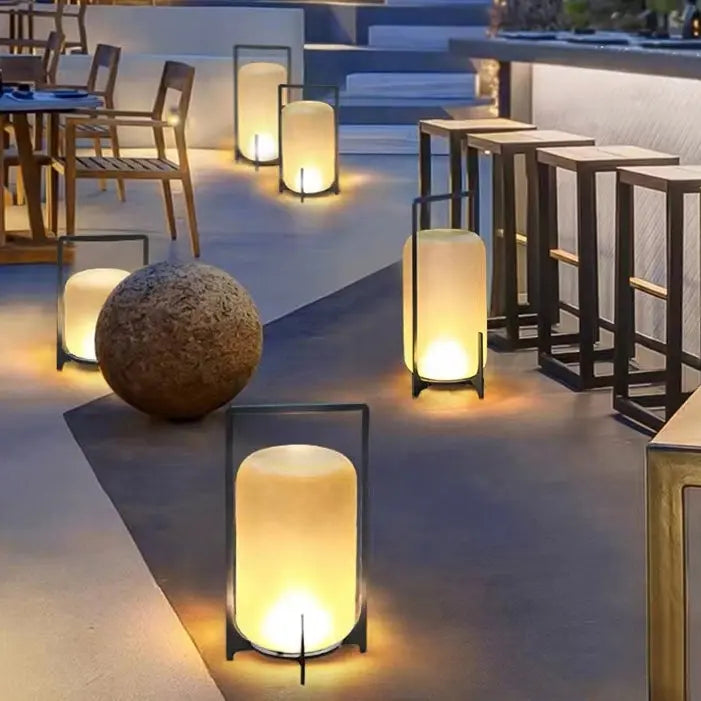 Traditional Chinese Lantern Round Solar Waterproof Glass Stainless Steel LED Outdoor Light For Garden Cuvalon