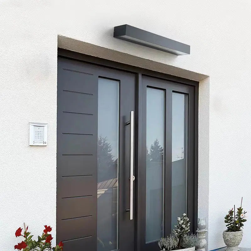 Modern Minimalist Rectangular Bar Waterproof Aluminum LED Wall Sconce Lamp For Garden Cuvalon