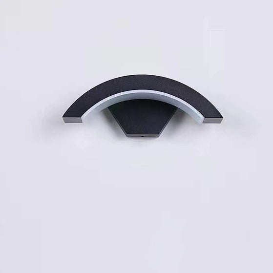 Modern Minimalist Curved Bent Aluminum LED Wall Sconce Lamp For Outdoor Patio Cuvalon