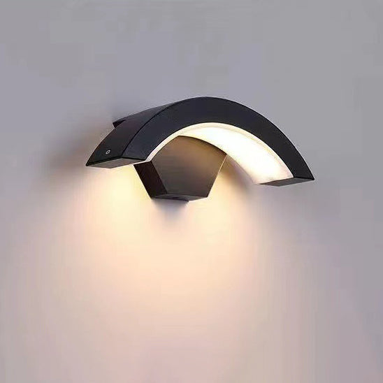 Modern Minimalist Curved Bent Aluminum LED Wall Sconce Lamp For Outdoor Patio Cuvalon