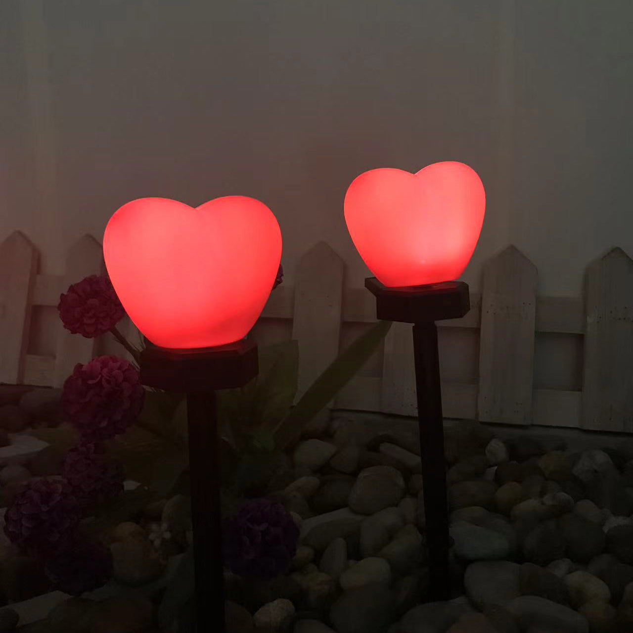 Modern Simplicity Heart Shape Solar Waterproof ABS Plastic LED Outdoor Ground Plug Light For Garden Cuvalon