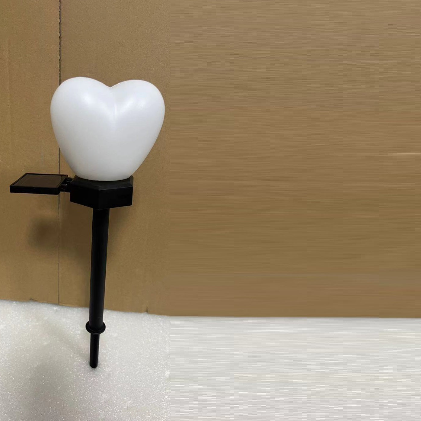 Modern Simplicity Heart Shape Solar Waterproof ABS Plastic LED Outdoor Ground Plug Light For Garden Cuvalon