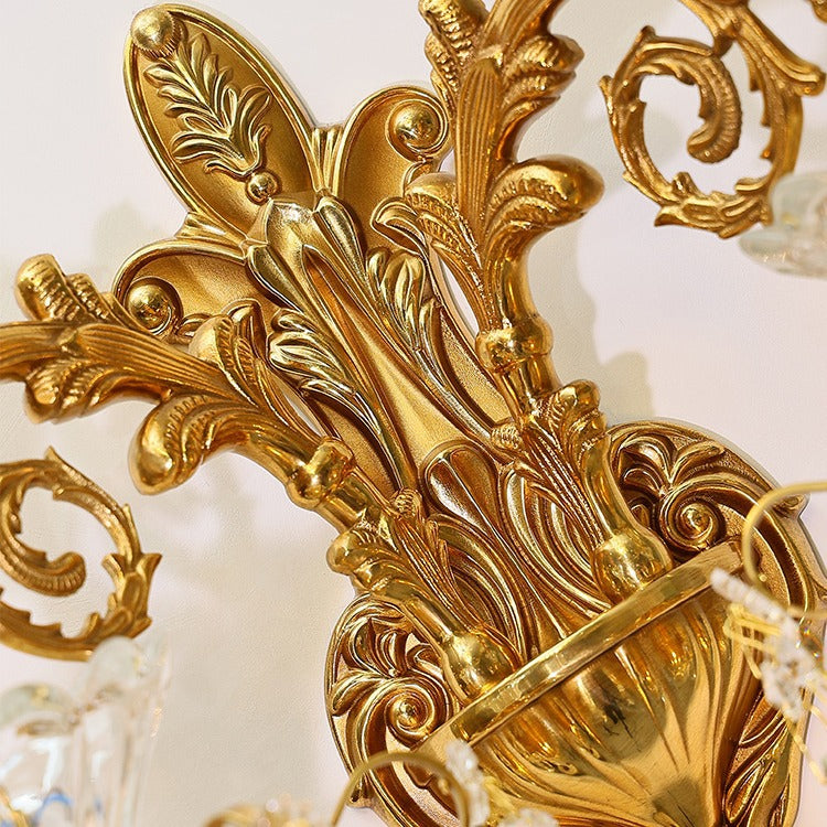 Traditional European Alloy Brass Glass Crystal Teardrop-Shaped Carved 1/2 Light Wall Sconce Lamp For Living Room Cuvalon