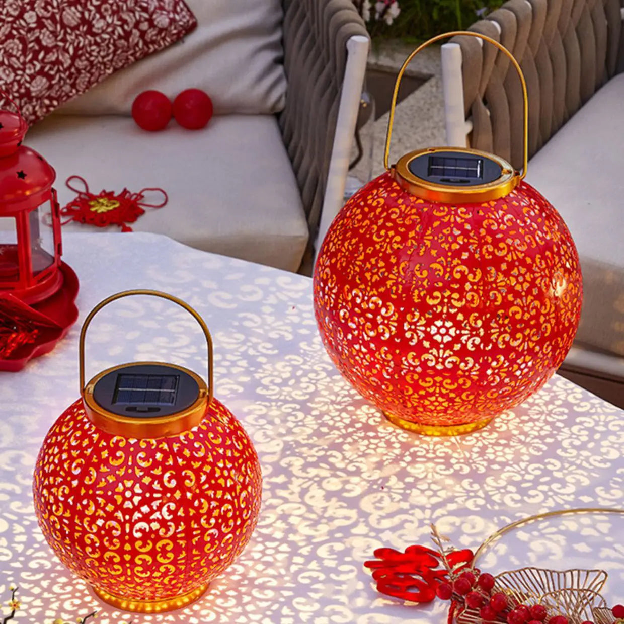 Traditional Chinese Solar Waterproof Iron Hollowed Lantern LED Outdoor Light Landscape Lighting For Garden Cuvalon