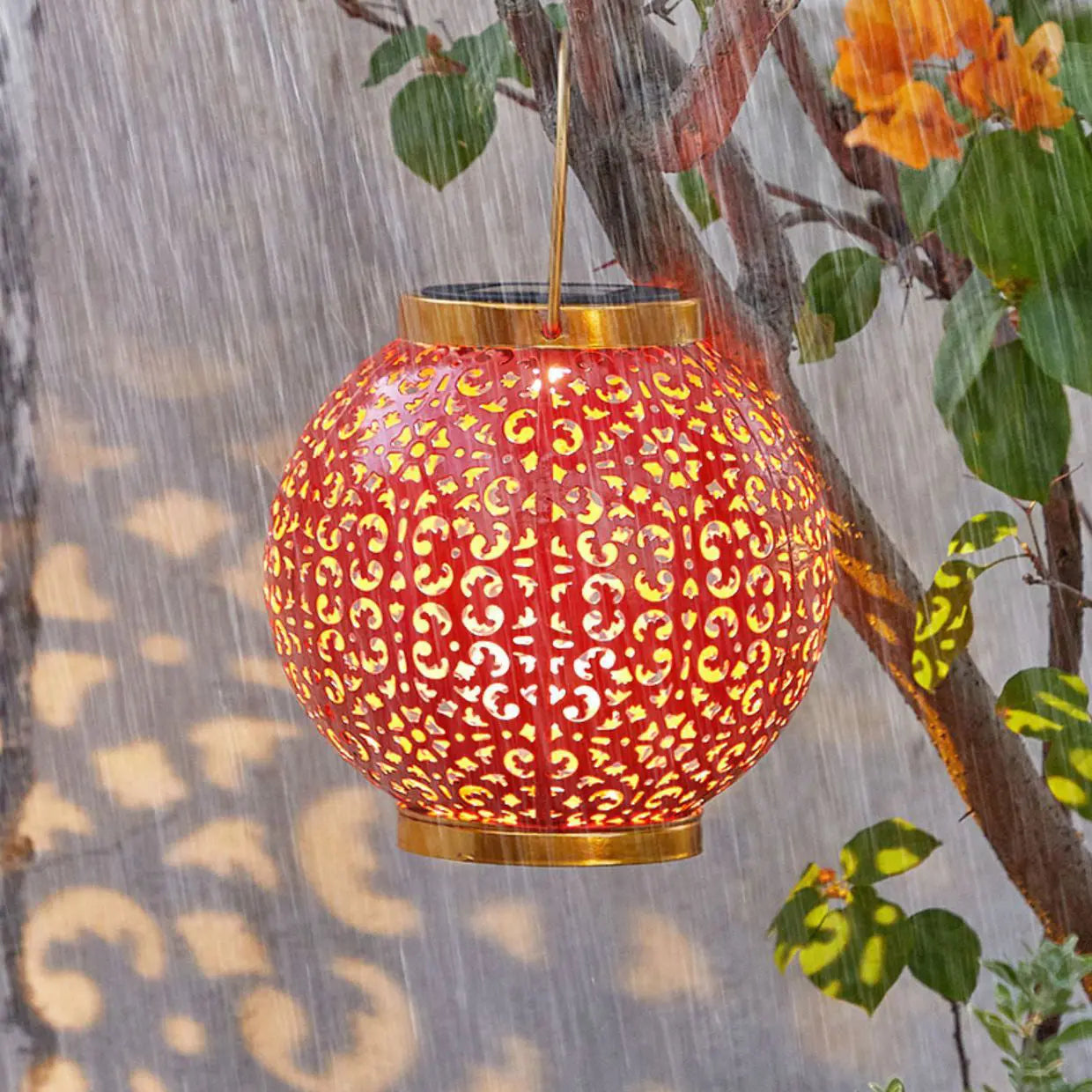 Traditional Chinese Solar Waterproof Iron Hollowed Lantern LED Outdoor Light Landscape Lighting For Garden Cuvalon