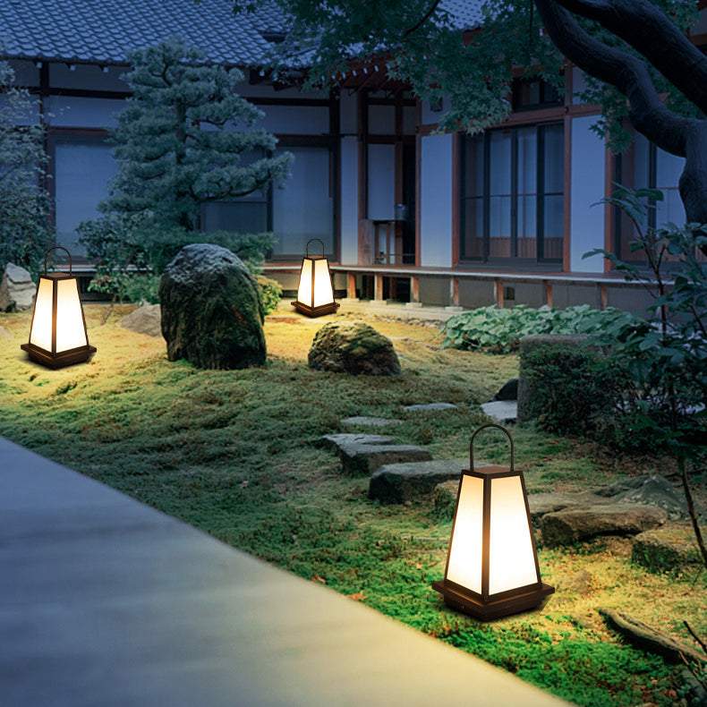 Traditional Japanese Solar Waterproof Stainless Steel Acrylic Trapezoidal Honeycombed Lantern LED Outdoor Light Landscape Lighting For Garden Cuvalon