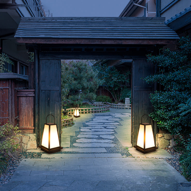 Traditional Japanese Solar Waterproof Stainless Steel Acrylic Trapezoidal Honeycombed Lantern LED Outdoor Light Landscape Lighting For Garden Cuvalon