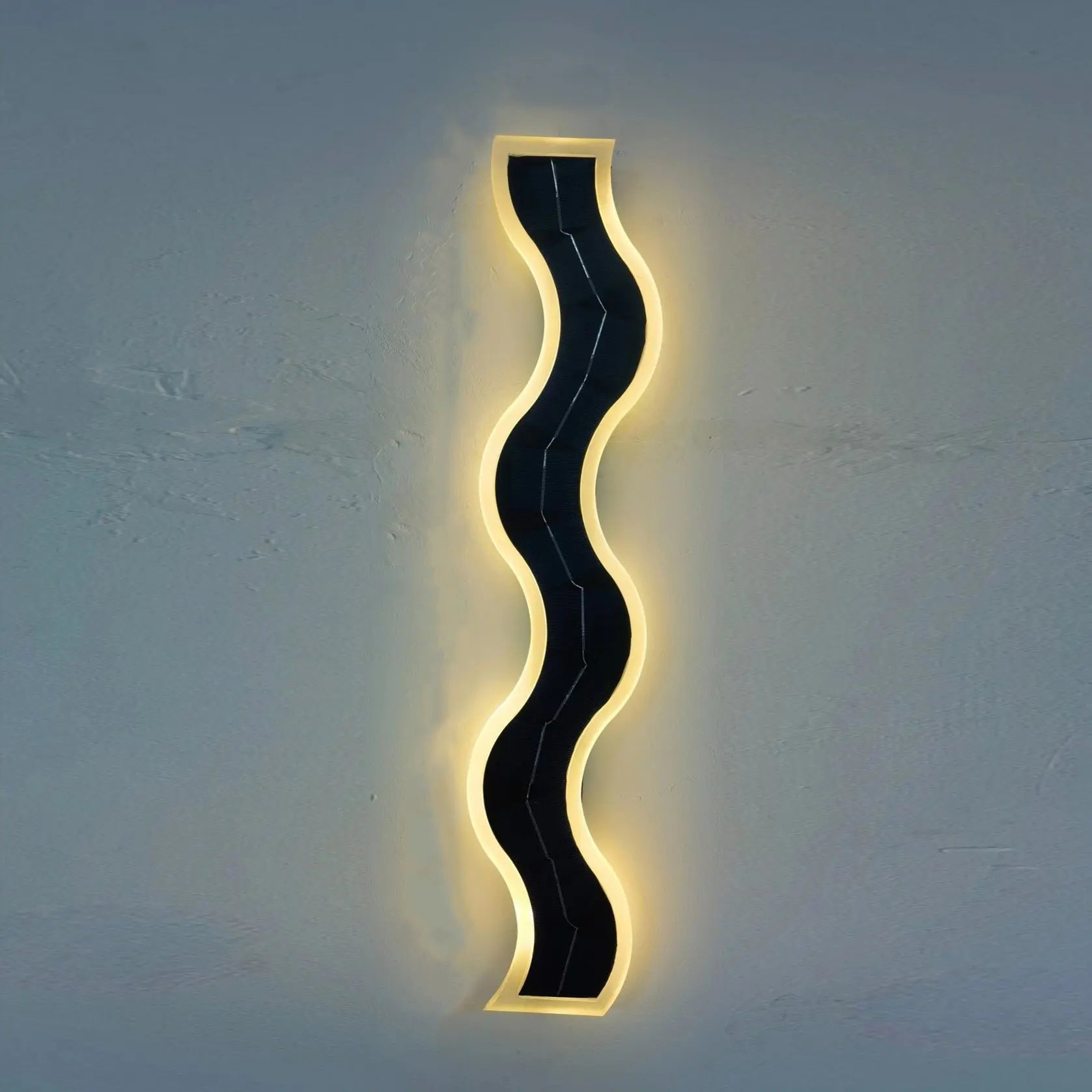 Modern Simplicity Solar Waterproof Aluminum Acrylic Strip Wave LED Wall Sconce Lamp For Outdoor Patio Cuvalon