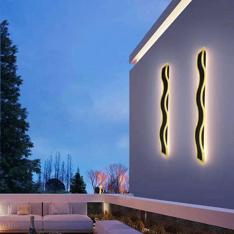 Modern Simplicity Solar Waterproof Aluminum Acrylic Strip Wave LED Wall Sconce Lamp For Outdoor Patio Cuvalon