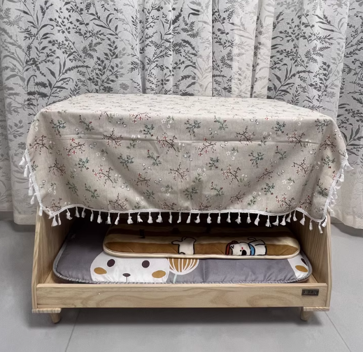 Modern Minimalist Rectangular Cotton-Linen Fabric Solid Pine Wood Pet Dog Bed Cat Bed For Bedroom Cuvalon