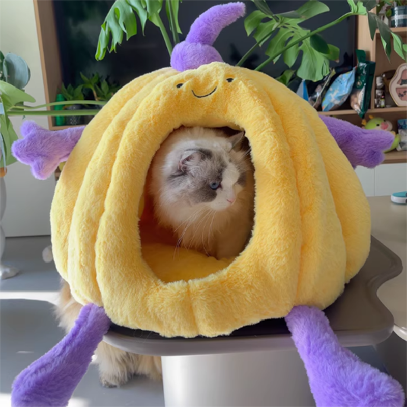 Contemporary Creative Round Velvet Fabric PP Cotton Semi-Enclosed Cat Bed For Bedroom Cuvalon