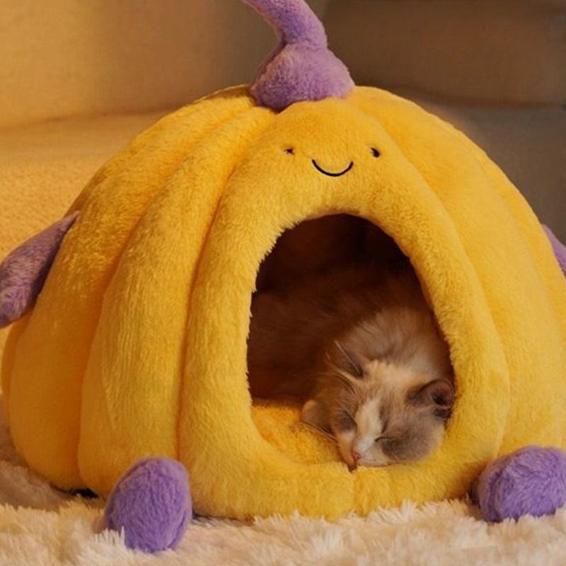 Contemporary Creative Round Velvet Fabric PP Cotton Semi-Enclosed Cat Bed For Bedroom Cuvalon
