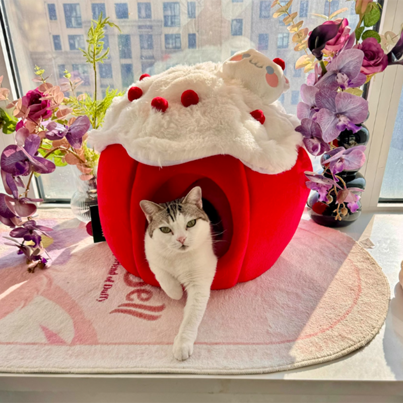 Contemporary Creative Round Velvet Fabric Sponge Semi-Enclosed Cat Bed For Bedroom Cuvalon