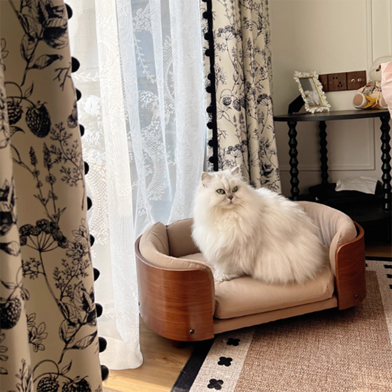 Traditional Vintage Oval Rubberwood Multi-Layer Solid Wood Panel Velvet Fabric Cat Bed For Bedroom Cuvalon