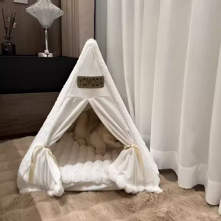 Contemporary Scandinavian Triangular Iron Velvet Fabric Foldable Cat Bed For Living Room & Bedroom Cuvalon