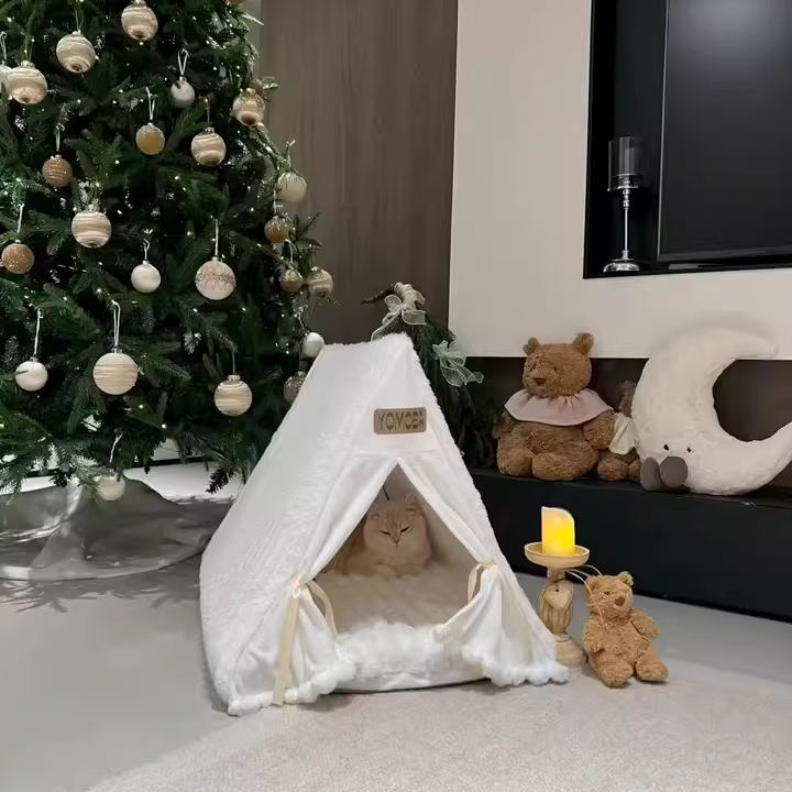 Contemporary Scandinavian Triangular Iron Velvet Fabric Foldable Cat Bed For Living Room & Bedroom Cuvalon