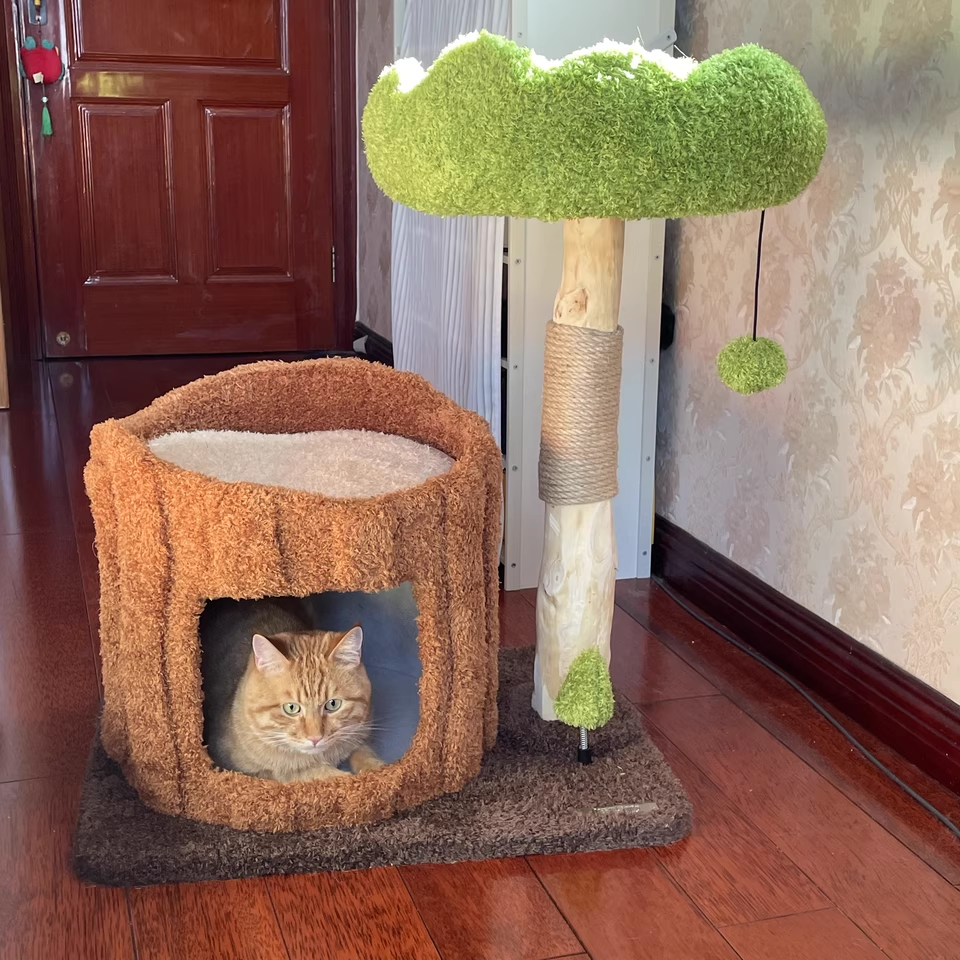 Contemporary Creative Round Particleboard Natural Fruitwood Velvet Fabric Sisal Tree Stump Cat Tree 3-Tier For Living Room Cuvalon