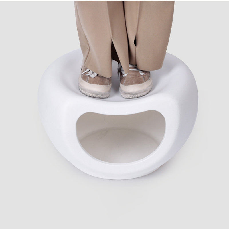 Modern Minimalist Crescent Shape PE Plastic Human-Pet Sharing Washable Cat Bed 1-Hole For Living Room Cuvalon