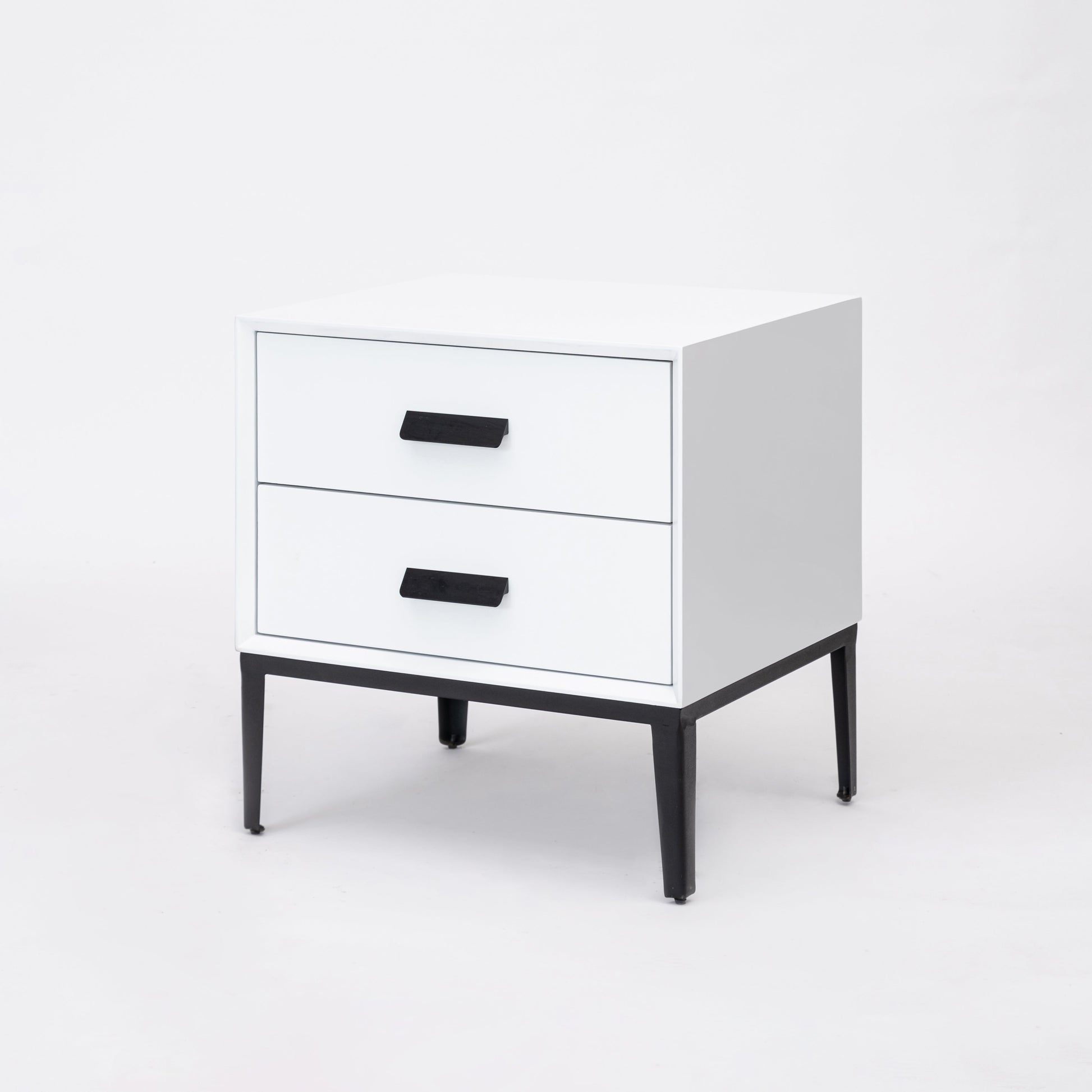 Eco-Friendly Nightstand - Scandinavian Aesthetic Iron-Leg Bedside Table 2-Drawer For Bedroom Cuvalon