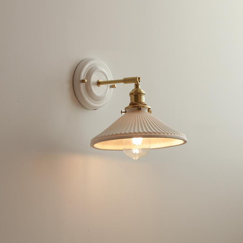 Vintage Japanese Ceramic Brass 1-Light Wall Sconce Lamp Cuvalon