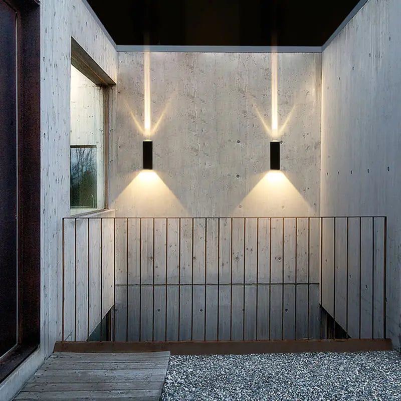 Modern Rectangular LED Outdoor Wall Sconce Lamp Cuvalon