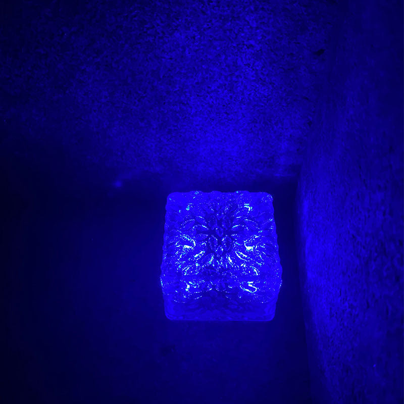 Modern Simplicity Solar ABS Plastic Ice Brick LED Outdoor Landscape Light For Outdoor Patio Cuvalon