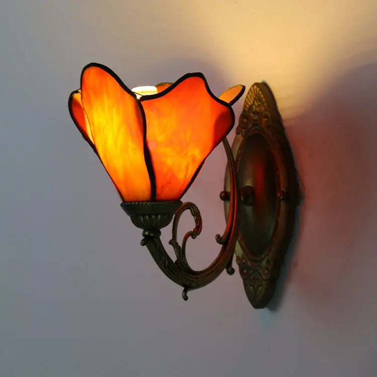 Vintage Tiffany Petals Stained Glass 1-Light Wall Sconce Lamp Cuvalon
