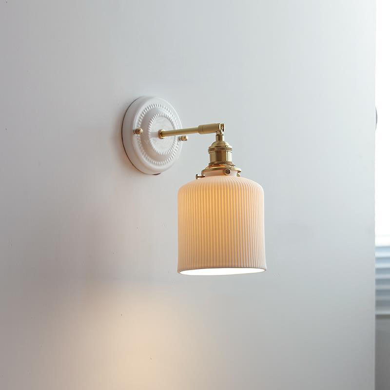 Vintage Japanese Ceramic Brass 1-Light Wall Sconce Lamp Cuvalon