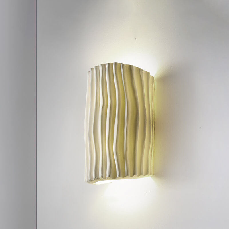 Nordic Creative Resin Striped Half Cylinder 2-Light Wall Sconce Lamp Cuvalon