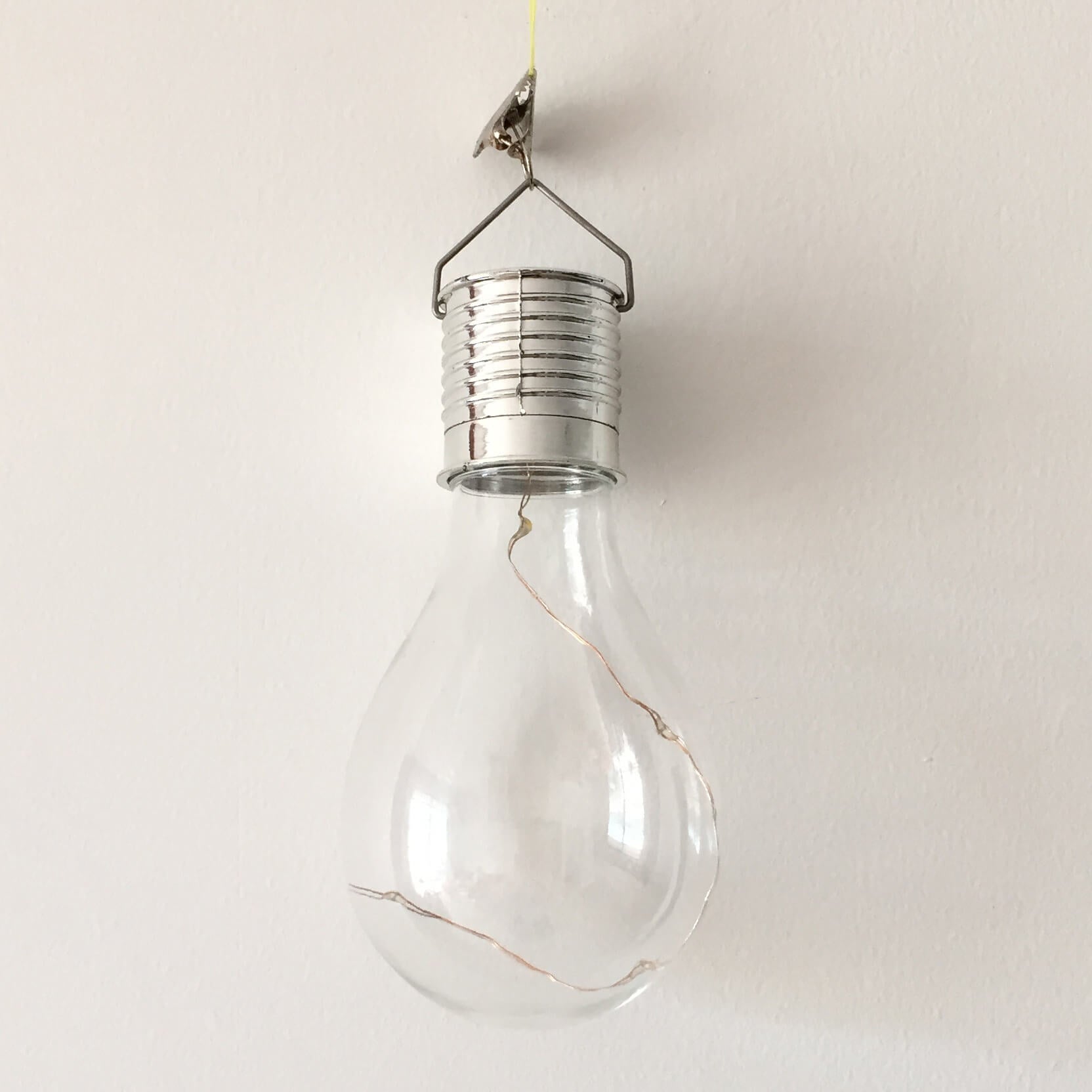 Creative Color Bulbs Plastic Solar LED Outdoor Hanging Light Cuvalon