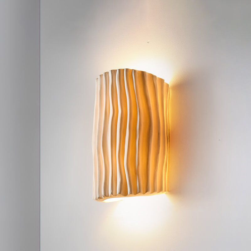 Nordic Creative Resin Striped Half Cylinder 2-Light Wall Sconce Lamp Cuvalon