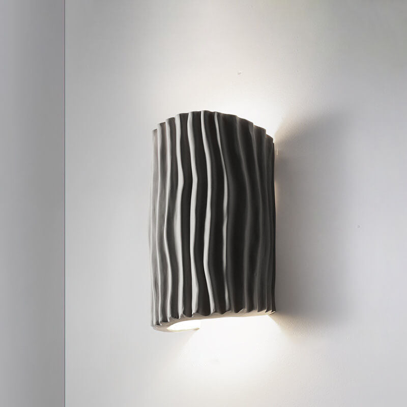 Nordic Creative Resin Striped Half Cylinder 2-Light Wall Sconce Lamp Cuvalon